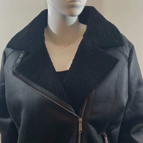 Sam Edelman Faux Shearling Lined Moto Jacket - Picture 7 of 12